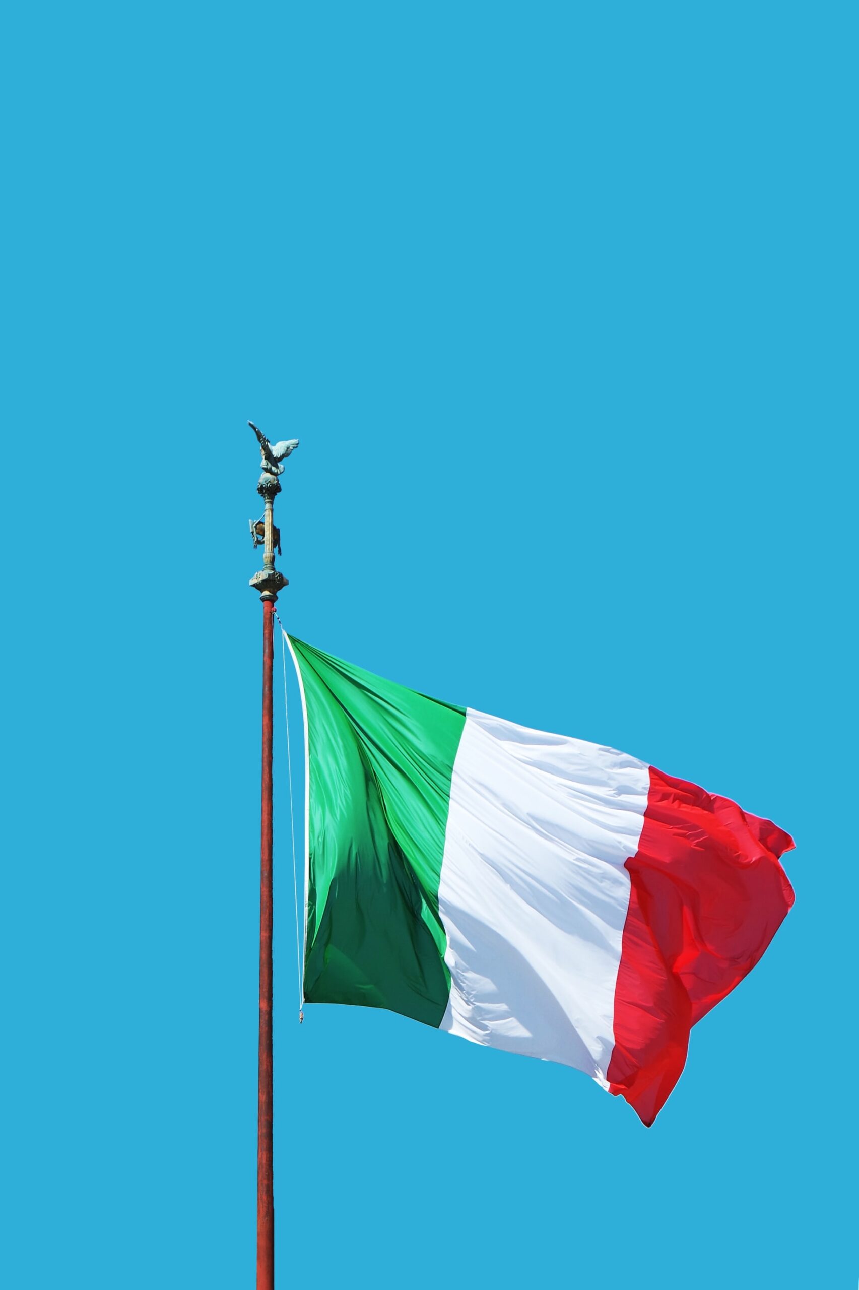  Juunis kasvasid järsult Itaalia pankade antud laenud